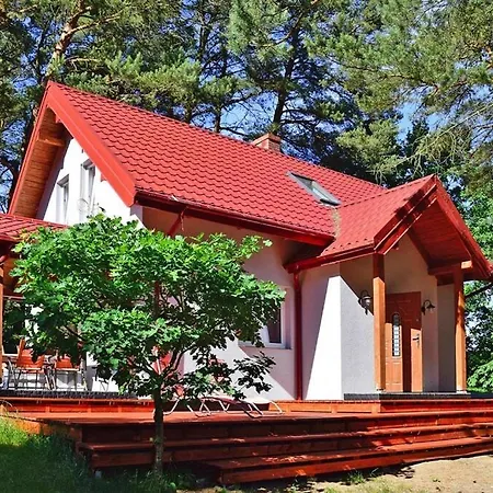 Дом отдыха Comfortable With Garden, 3 Bedrooms