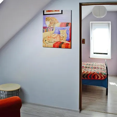 Comfortable With Garden, 3 Bedrooms Hébergement de vacances