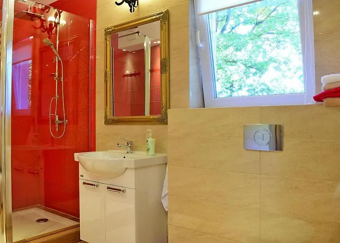 Σπίτι διακοπών Comfortable With Garden, 3 Bedrooms