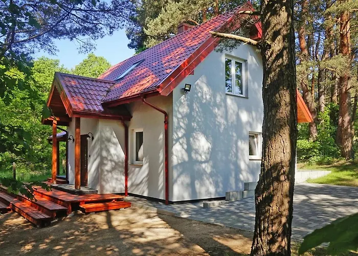 Comfortable With Garden, 3 Bedrooms *