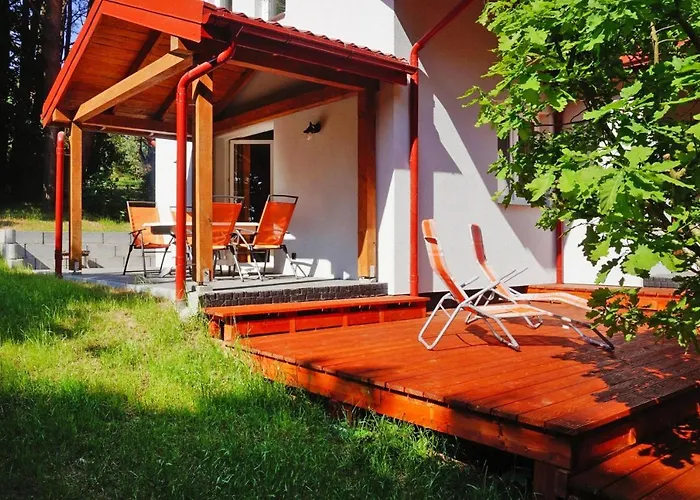 Comfortable With Garden, 3 Bedrooms Σπίτι διακοπών *